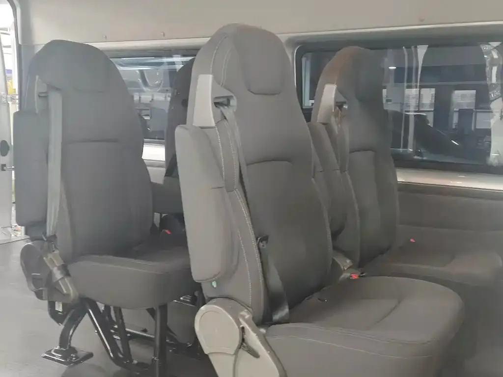 Ford Transit Custom 2021 из CN, фото 2