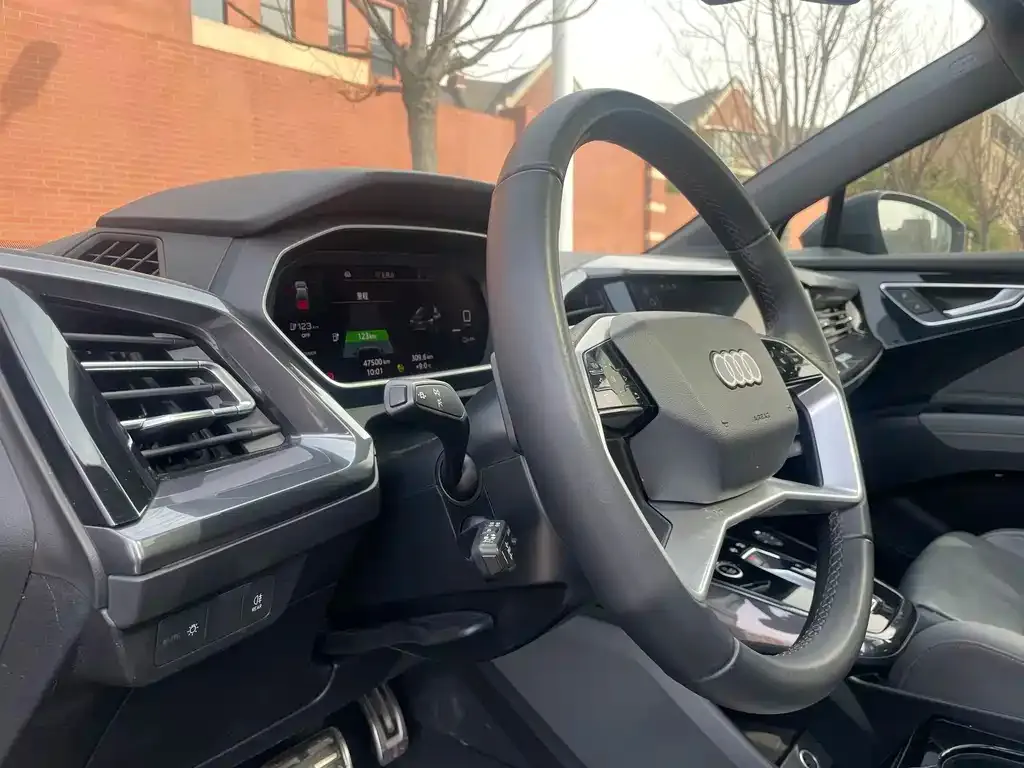 Audi Q4 e-tron 2023 из CN, фото 3