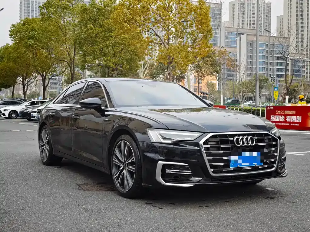 Audi A6L — фото 5