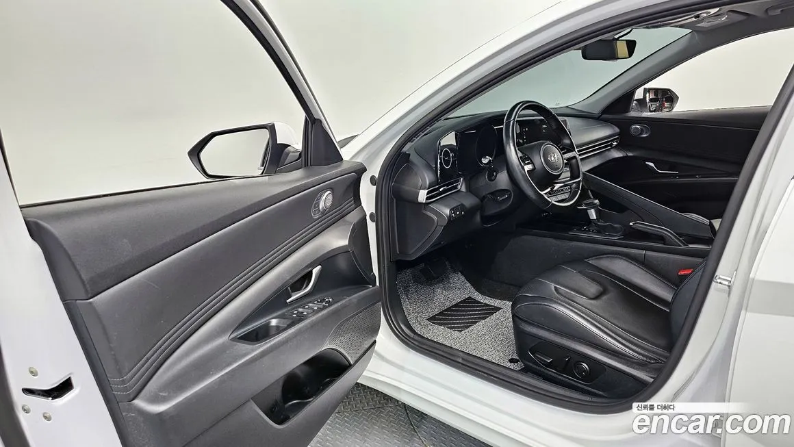 Hyundai AVANTE 2023 из KR, фото 10
