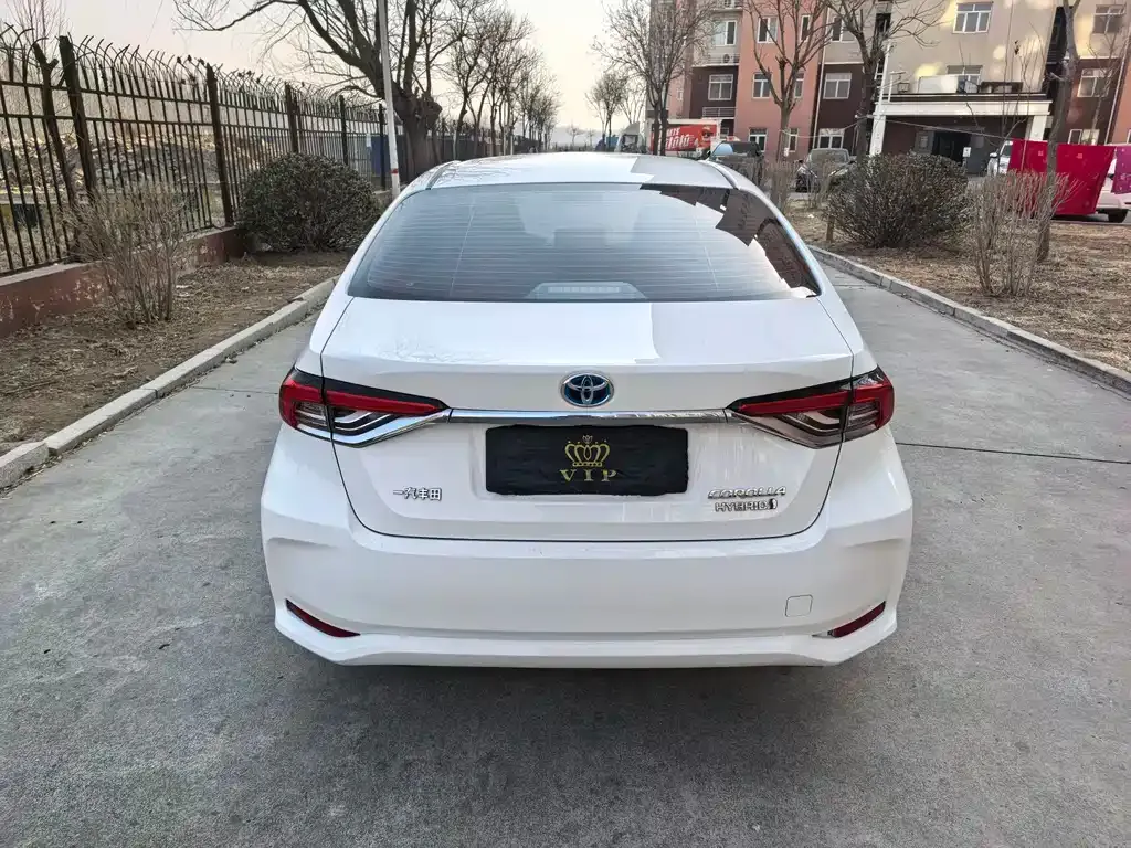 Toyota Corolla 2023 из CN, фото 2