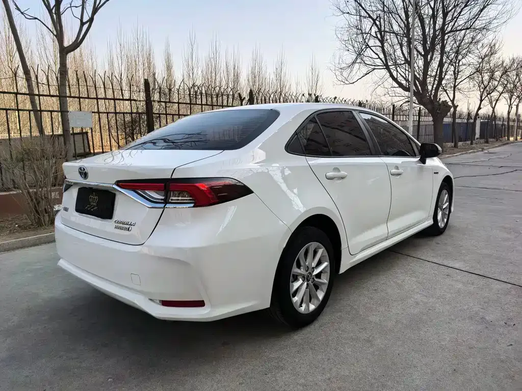 Toyota Corolla 2023 из CN, фото 6