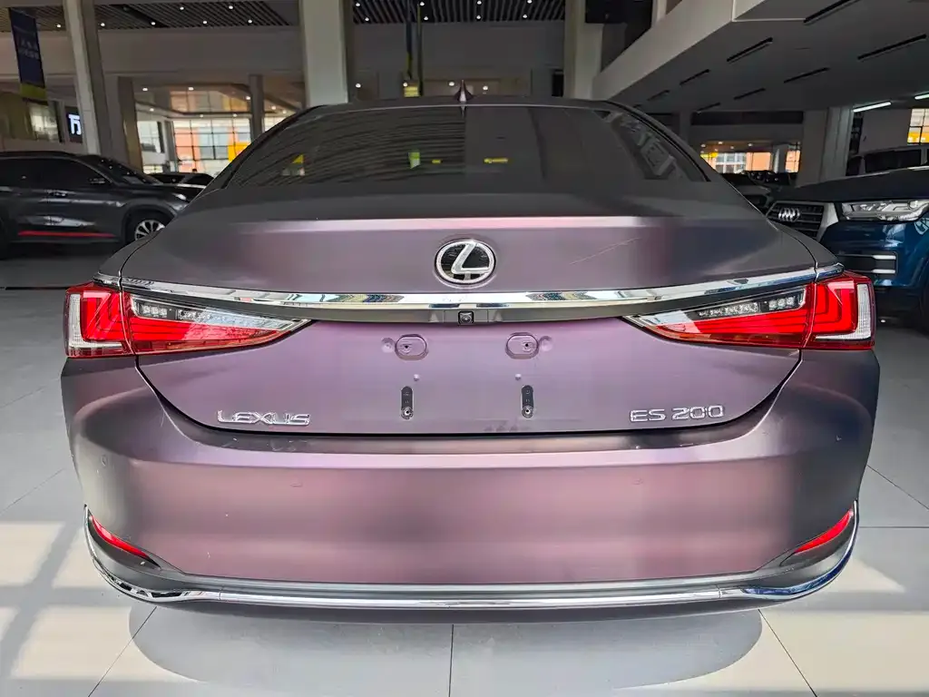 Lexus ES — фото 2