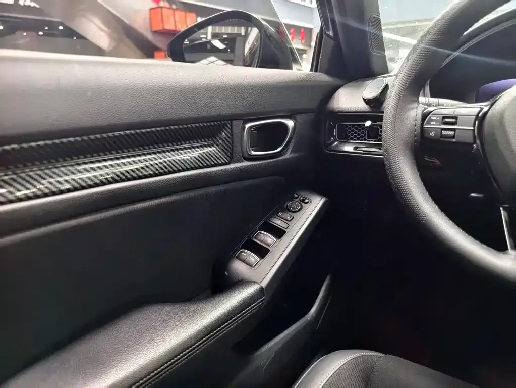 Honda Civic — фото 3