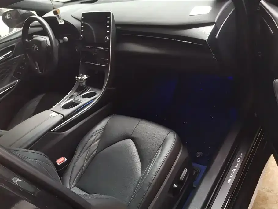 Toyota Avalon 2021 из CN, фото 8