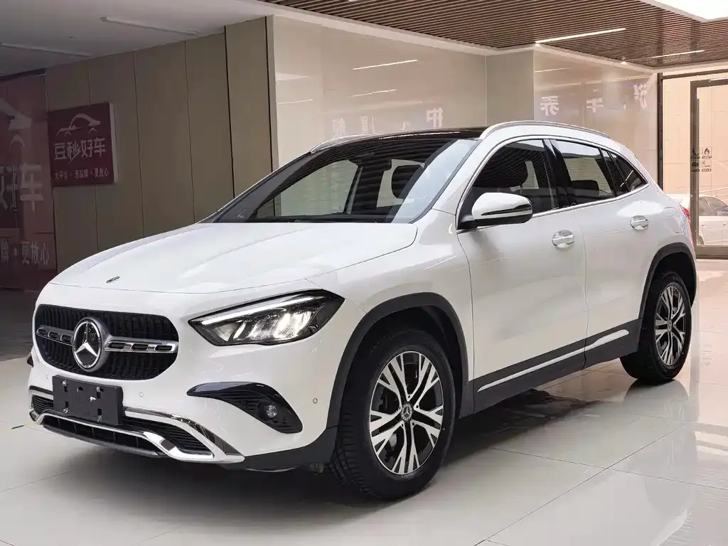 Mercedes-Benz GLA 2024 из CN, фото 1