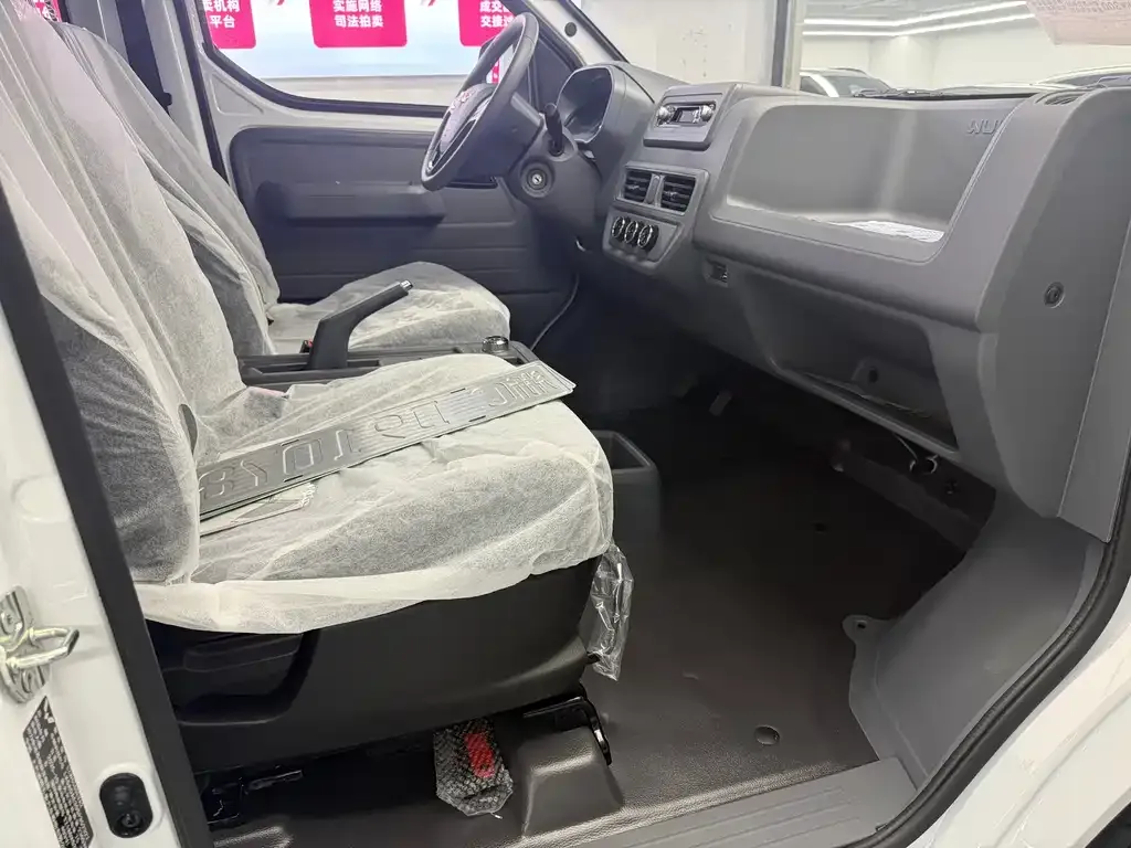 Wuling Yangguang 2026 из CN, фото 3