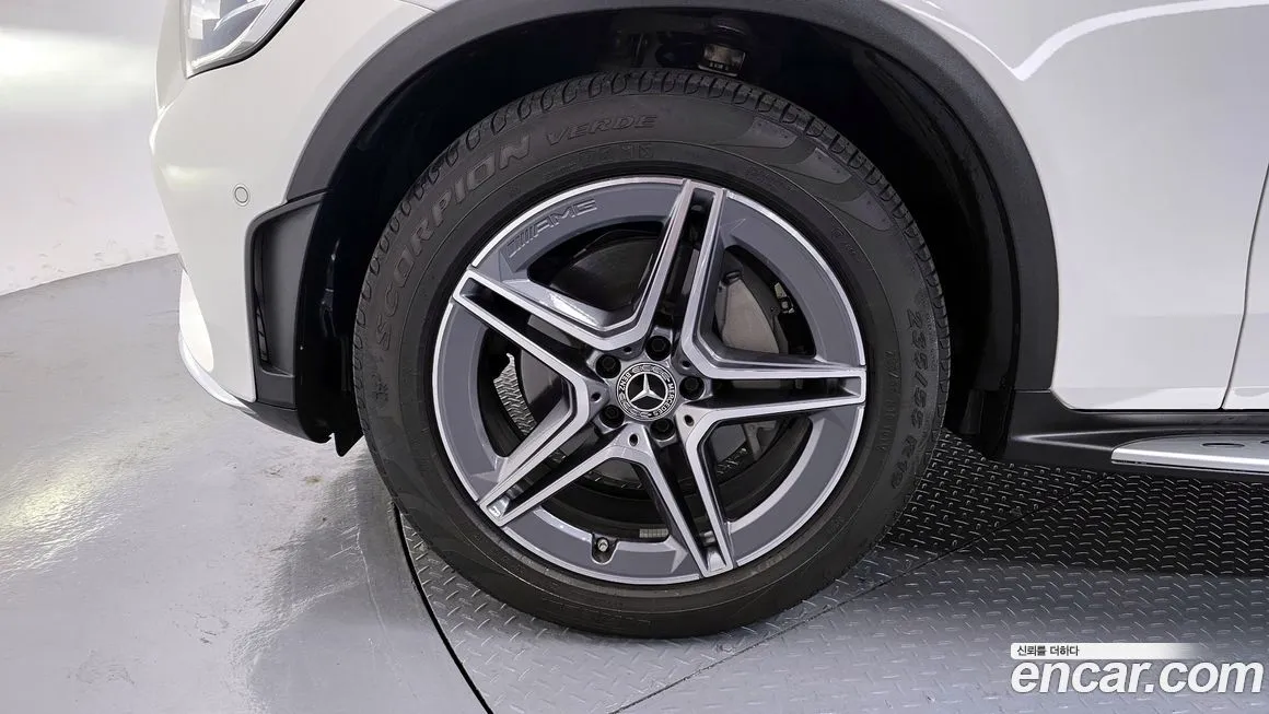 Mercedes-Benz GLC-Class 2023 из KR, фото 9