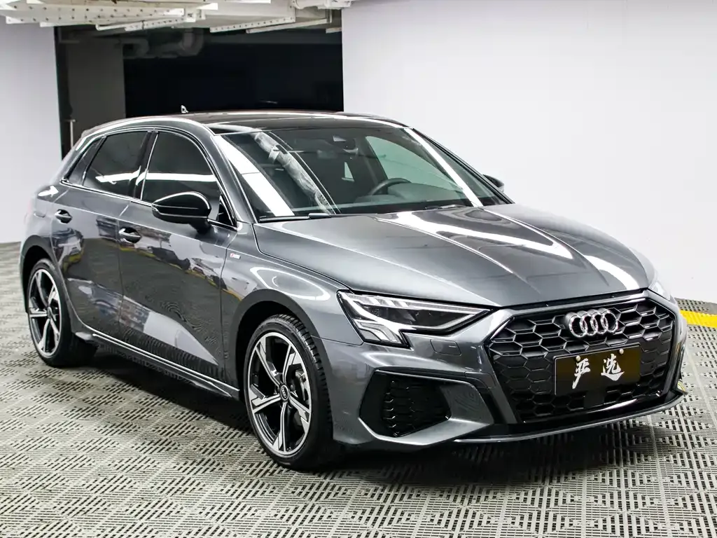 Audi A3 2023 из CN, фото 9
