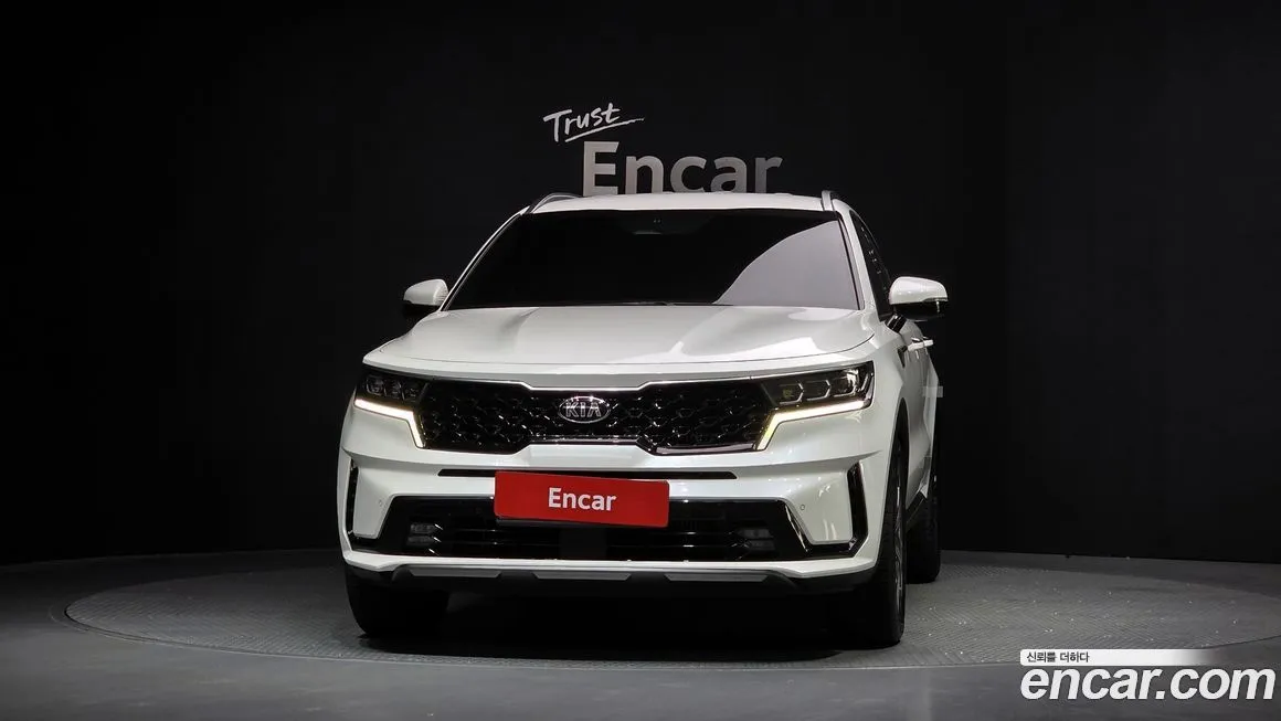 Kia Sorento — фото 5