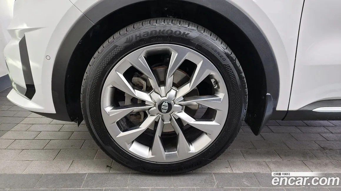 Kia Sorento — фото 7