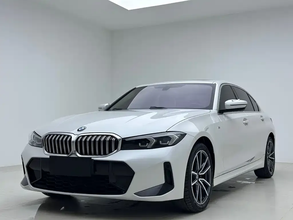 BMW 3 Series — фото 1