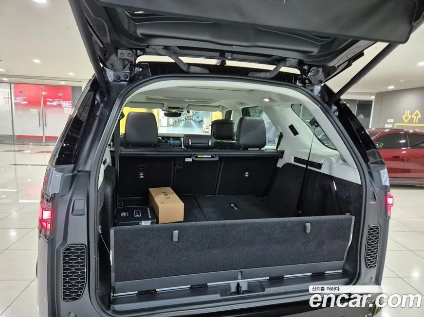 Land Rover Discovery 2025 из KR, фото 7