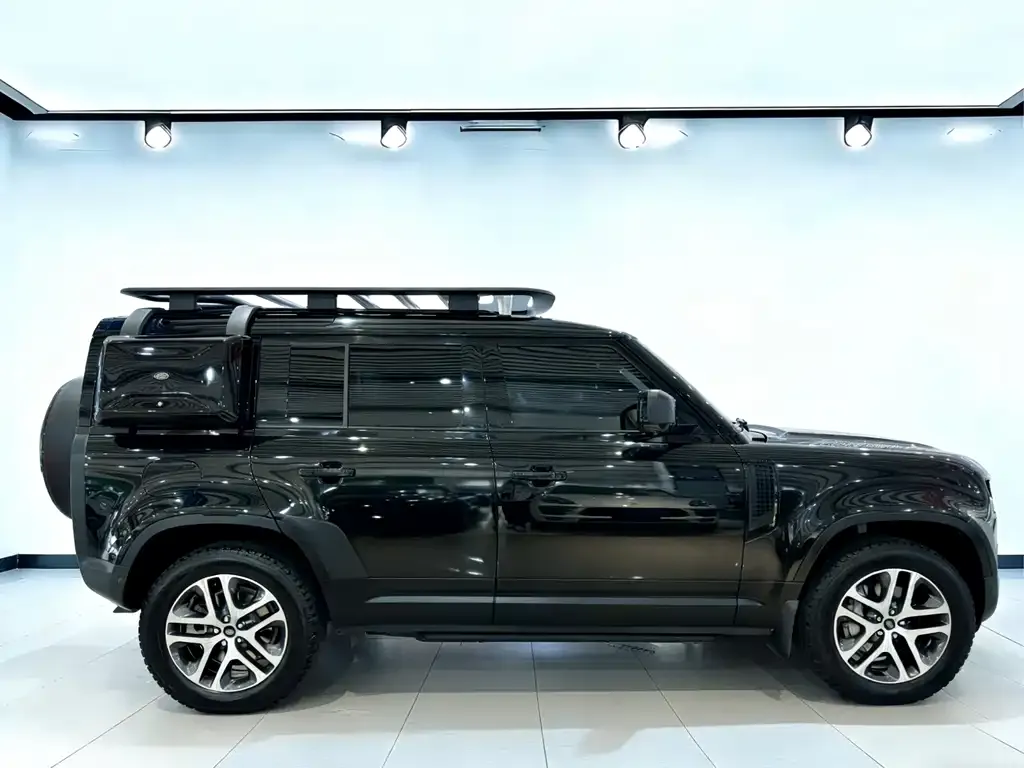 Land Rover Defender — фото 9