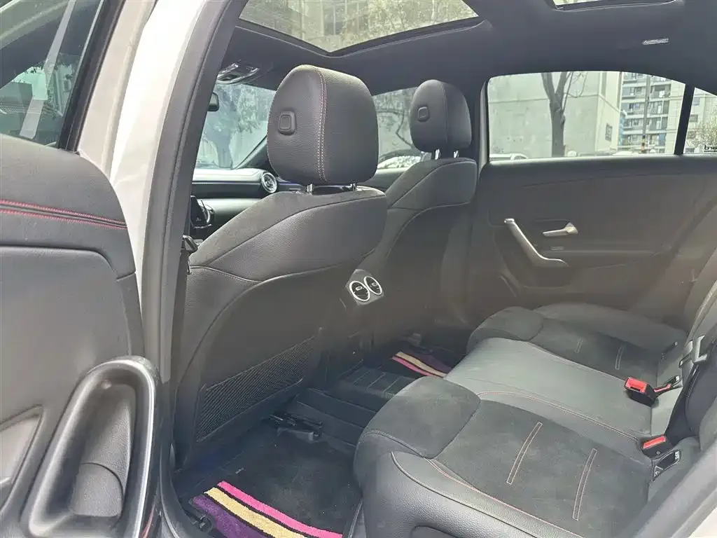 Mercedes-Benz A-Class 2024 из CN, фото 3