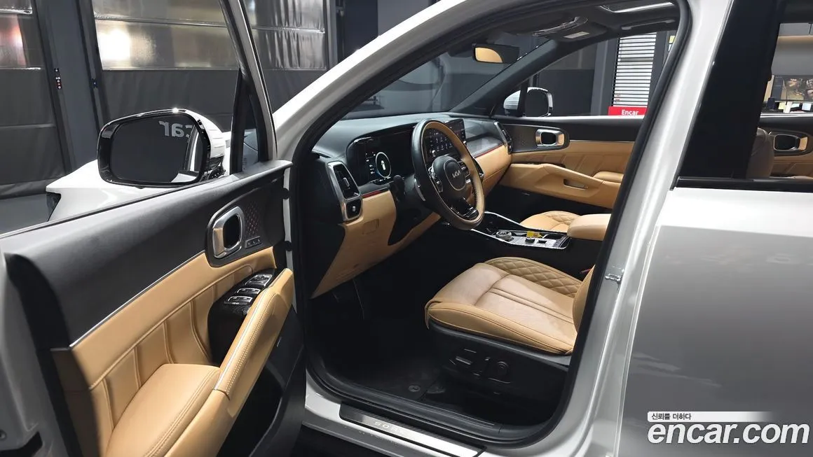 Kia Sorento — фото 10
