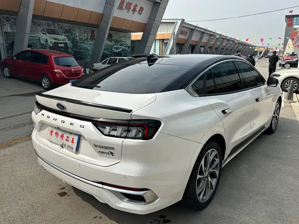 Ford Mondeo 2022 из CN, фото 2