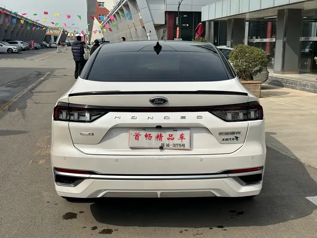 Ford Mondeo 2022 из CN, фото 8