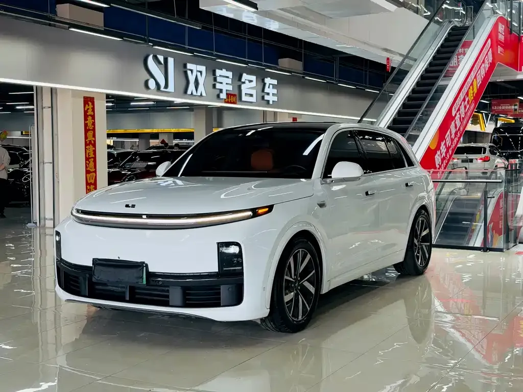 Li Auto L7
