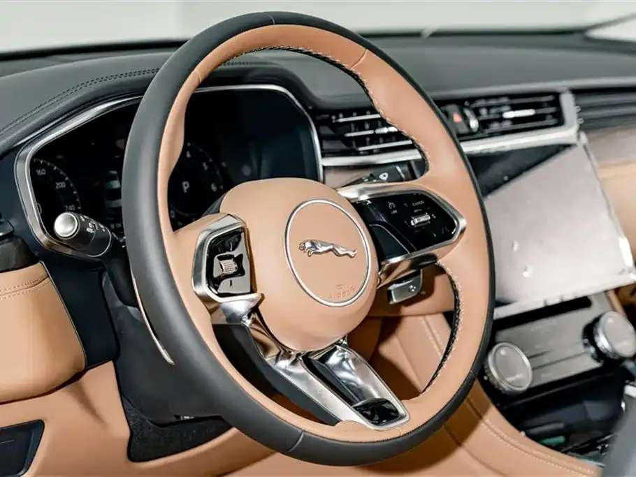 Jaguar XFL 2025 из CN, фото 7