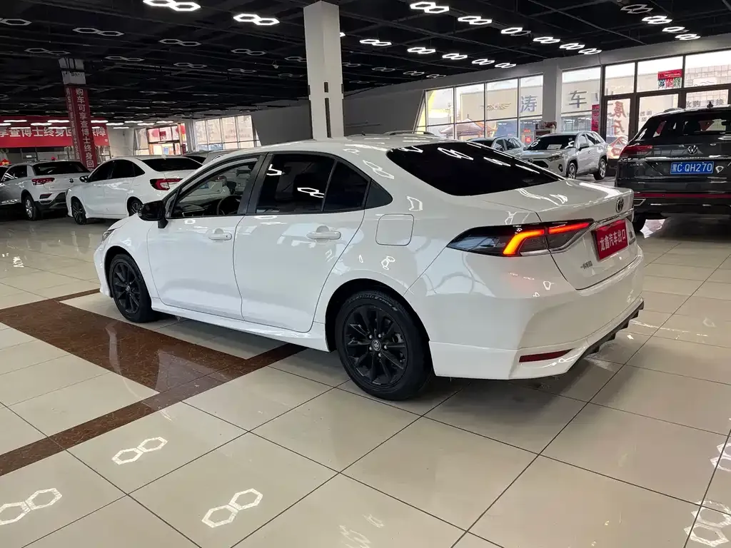 Toyota Corolla 2022 из CN, фото 6
