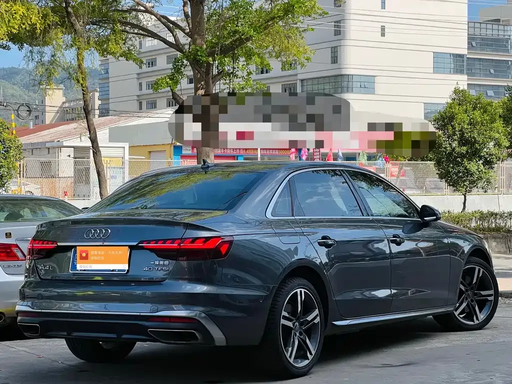 Audi A4L — фото 7