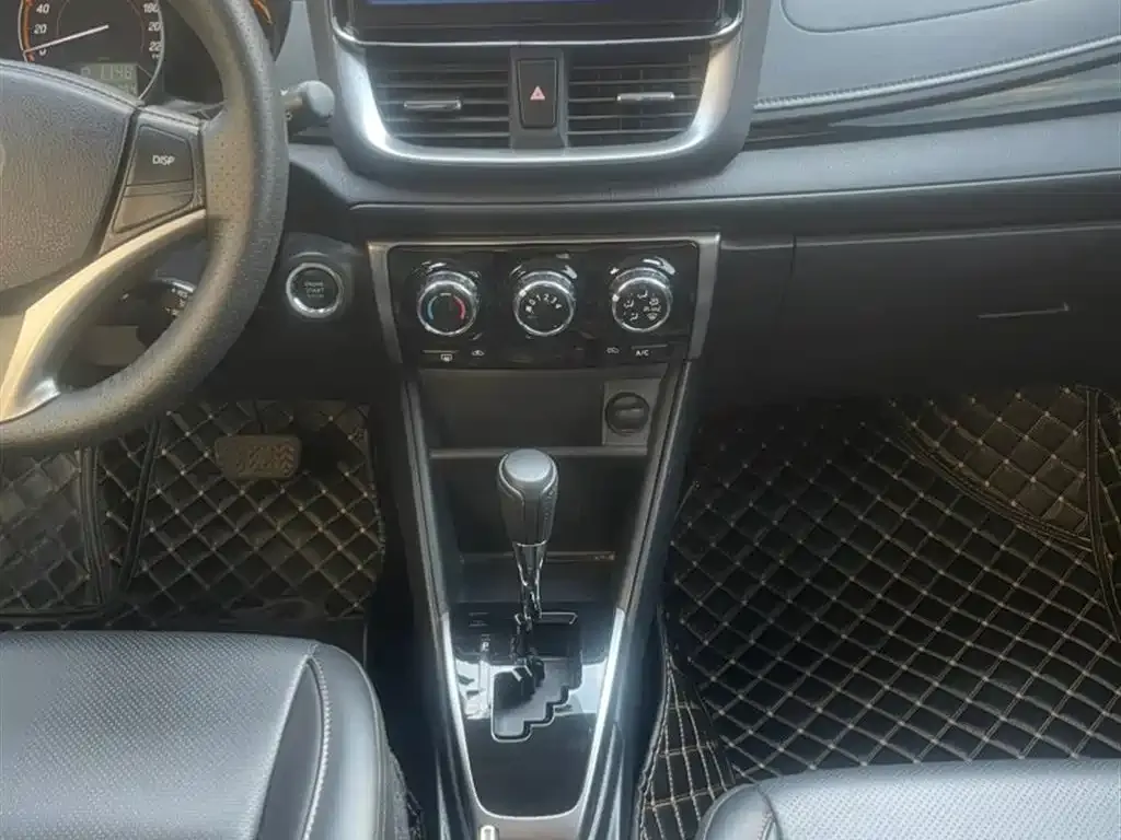 Toyota Yaris L 2022 из CN, фото 5