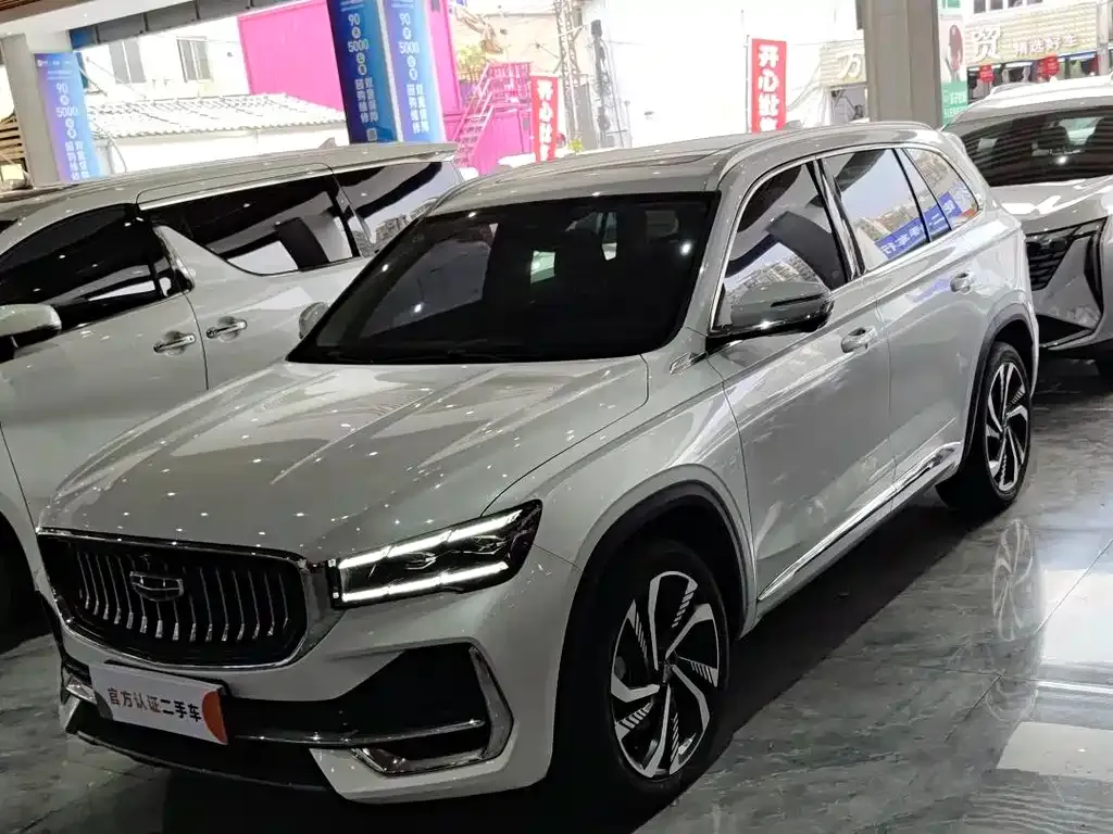 Geely Xingyue L — фото 1