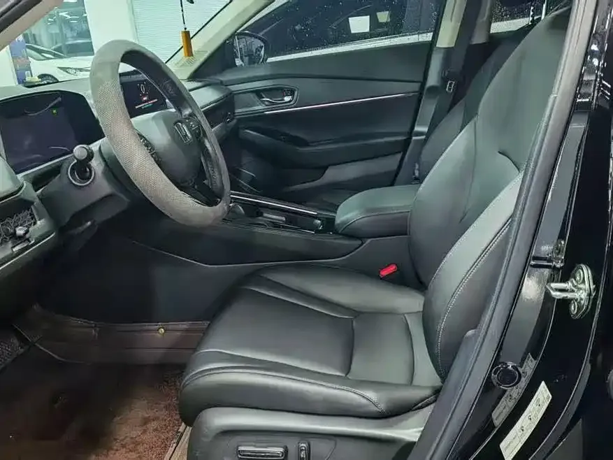 Honda Accord 2024 из CN, фото 6