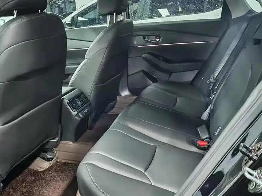 Honda Accord 2024 из CN, фото 9