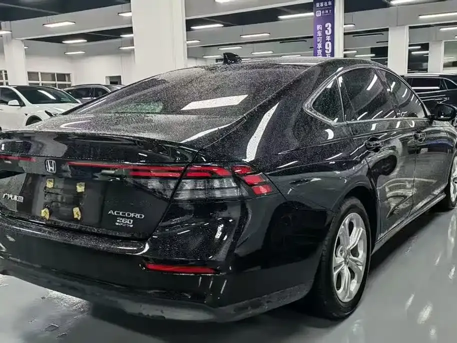 Honda Accord 2024 из CN, фото 7