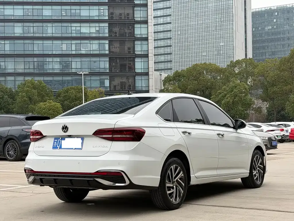 Volkswagen Lavida 2024 из CN, фото 10
