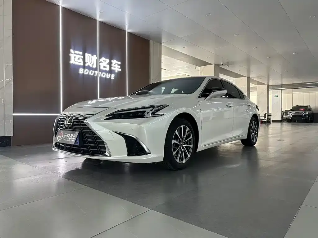 Lexus ES 2025 из CN, фото 1