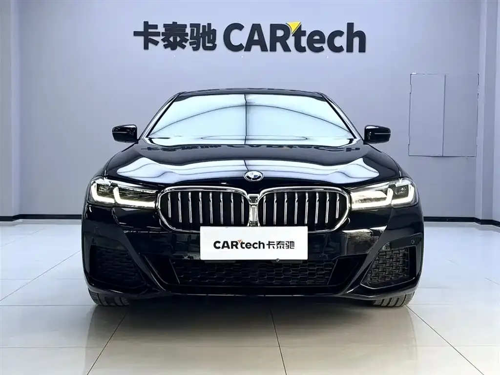 BMW 5 Series — фото 2