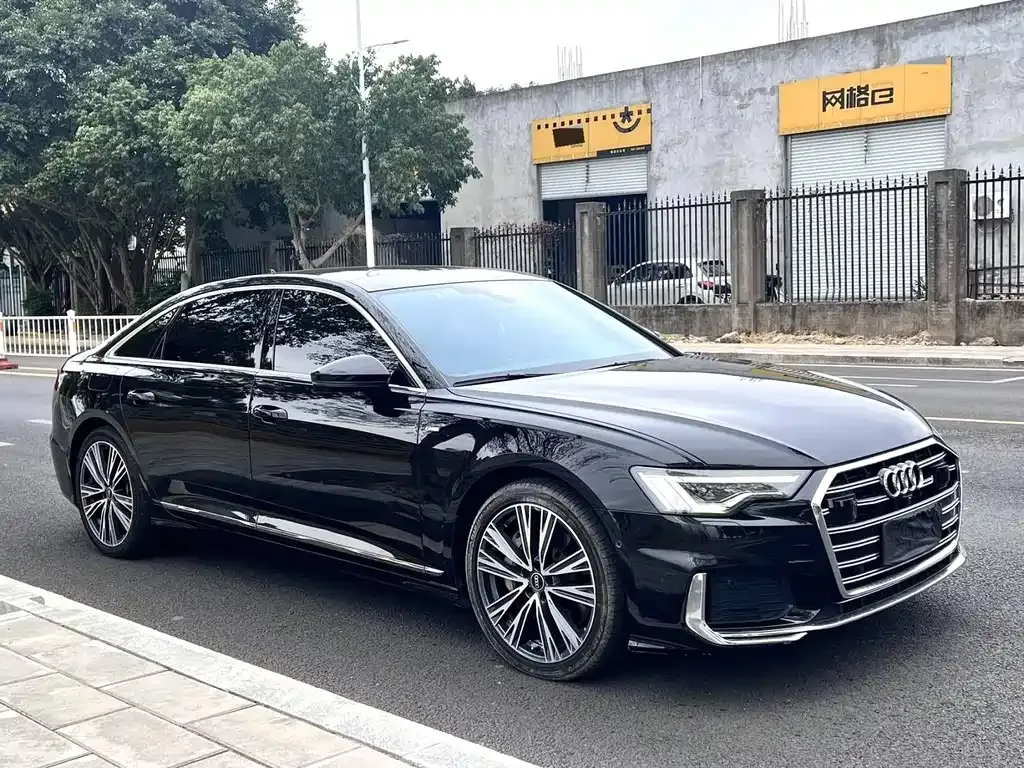 Audi A6L — фото 3