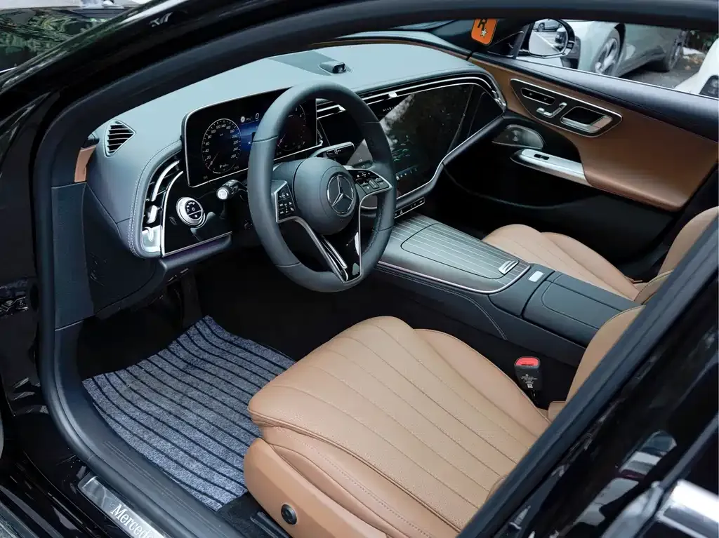 Mercedes-Benz E-Class 2025 из CN, фото 9