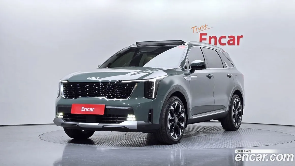 Kia Sorento — фото 1