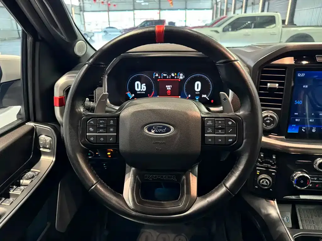 Ford F-150 Raptor 2023 из CN, фото 2