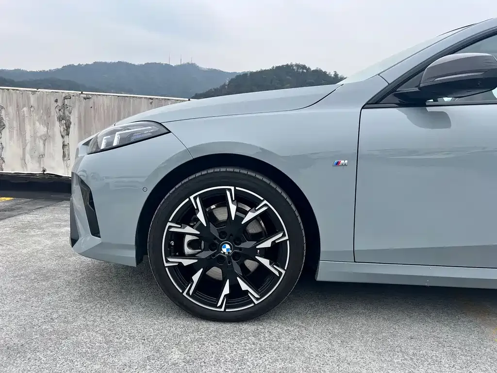 BMW 2 Series — фото 10