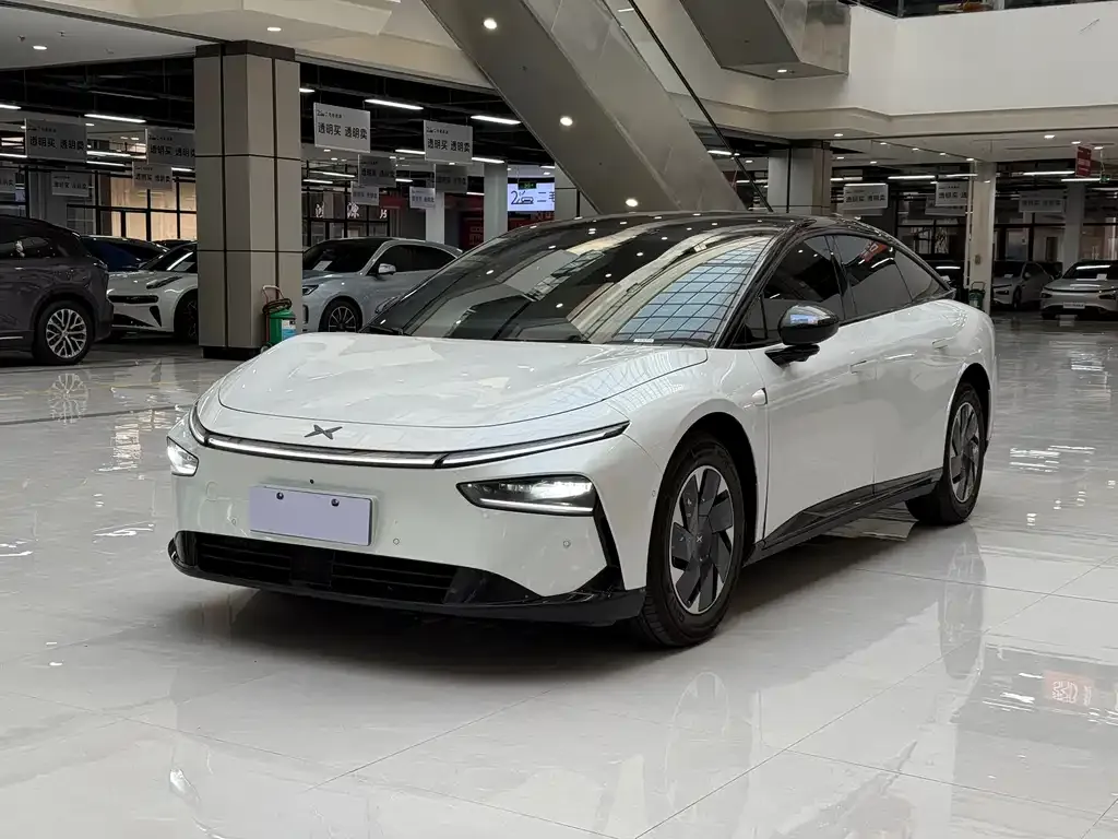 XPeng P7+