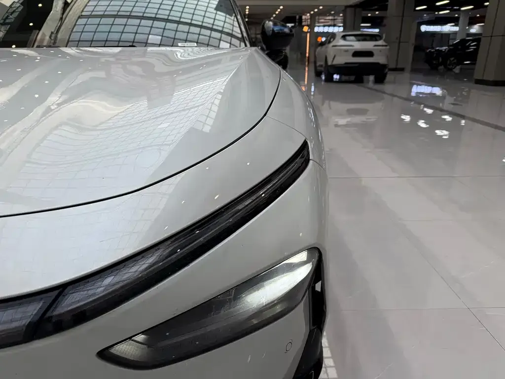 XPeng P7+ 2025 из CN, фото 2