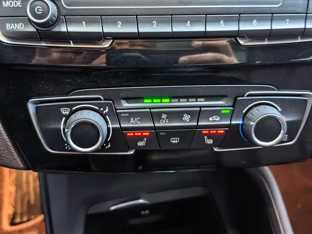BMW X1 2021 из CN, фото 4