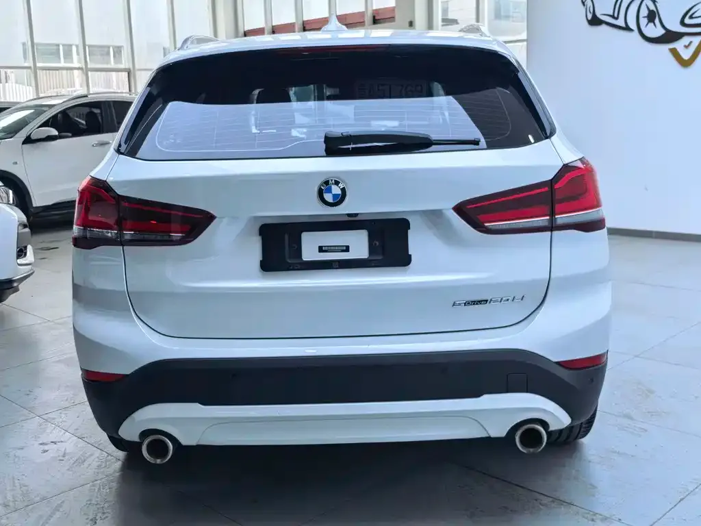 BMW X1 2021 из CN, фото 2