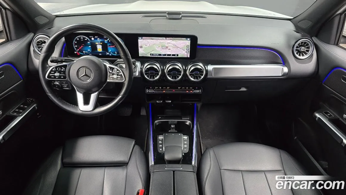 Mercedes-Benz GLB-Class — фото 9