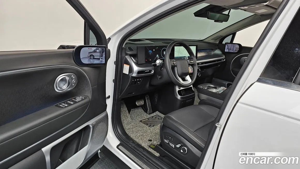 Hyundai Ioniq9 — фото 9