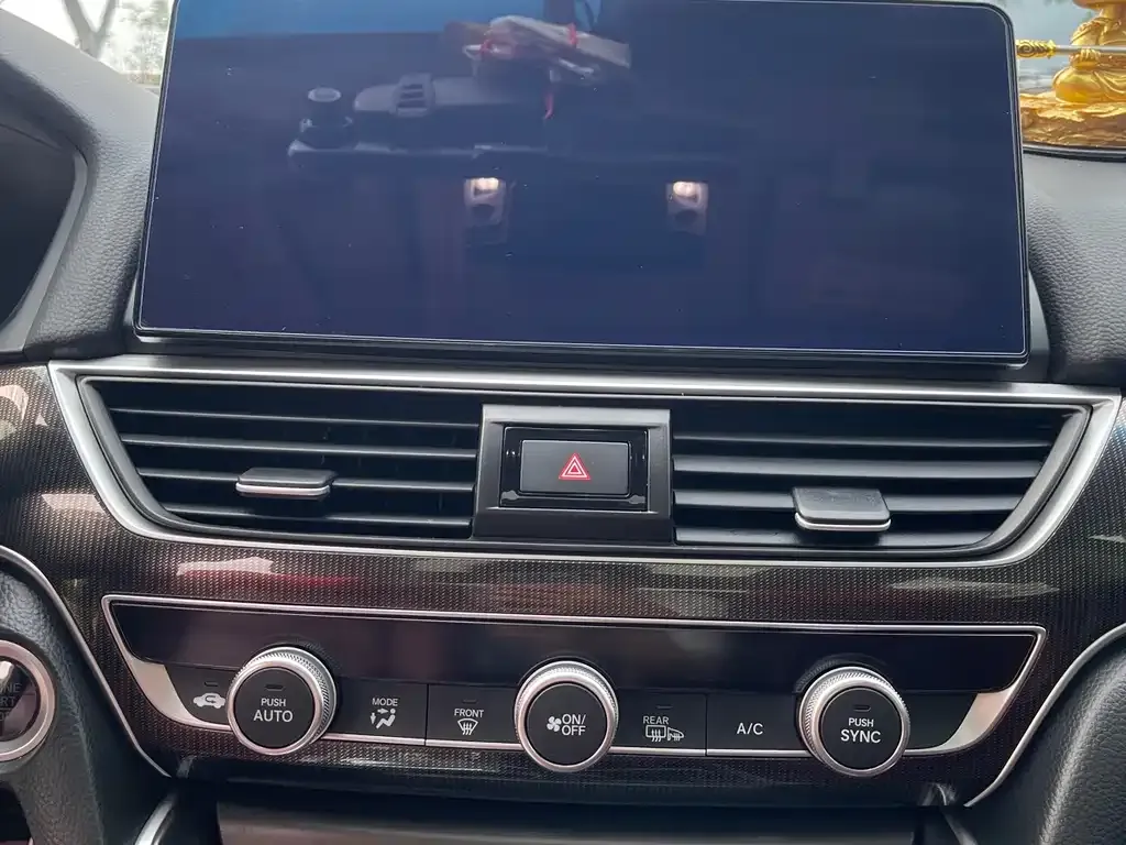 Honda Accord — фото 4