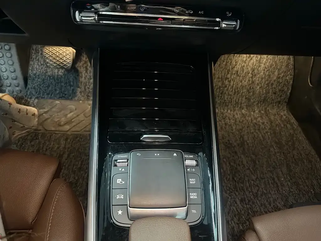 Mercedes-Benz GLB 2021 из CN, фото 4