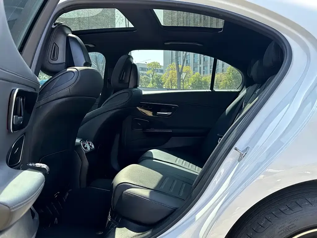 Mercedes-Benz C-Class 2022 из CN, фото 2