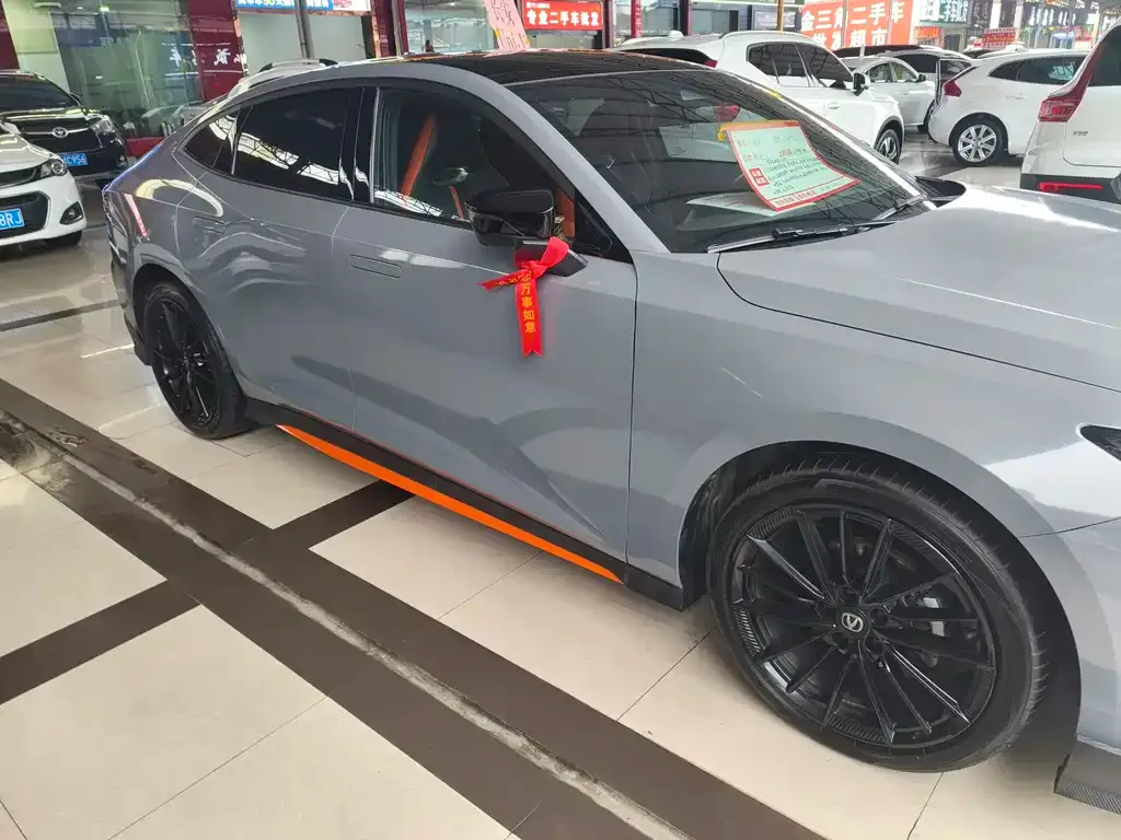 Changan UNI-V 2024 из CN, фото 2