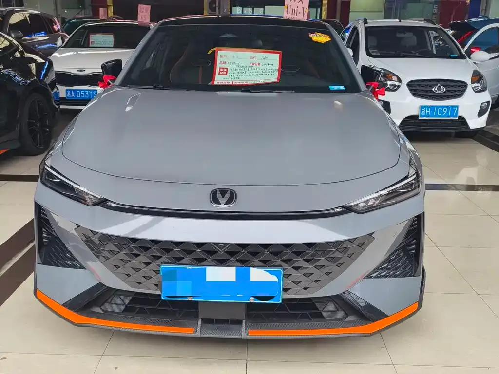 Changan UNI-V 2024 из CN, фото 4